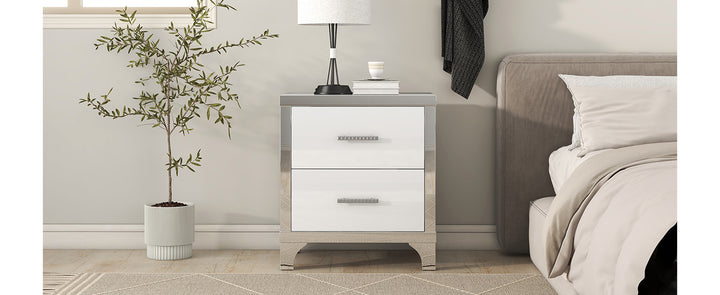 Elegant High Gloss Nightstand with Metal Handle,Mirrored Bedside Table with 2 Drawers for Bedroom,Living Room,White