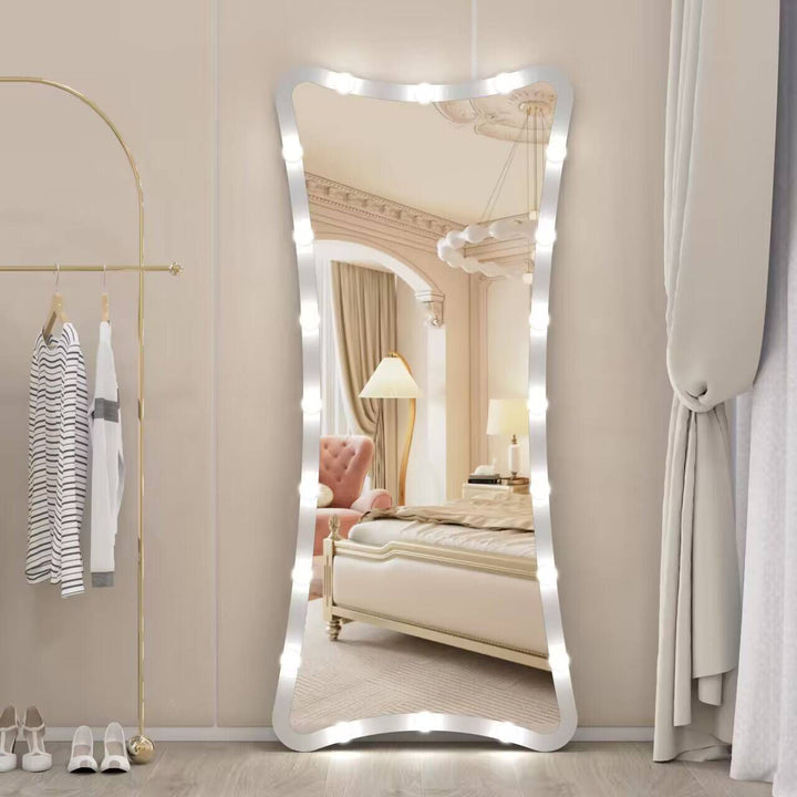 Custom Gorgeous and Luxury Full Length Mirror With Light Bulbs